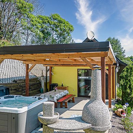 Ladybug House With Whirlpool - Happy Rentals Fokovci Exterior foto